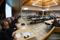 46713981334_023d9418f7_o-1-min